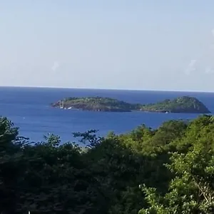 Hébergement de vacances Cabazat, Bouillante
